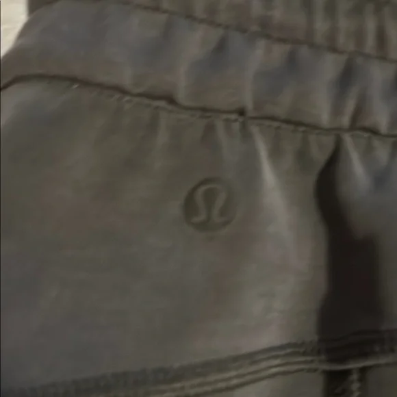 lululemon athletica women’s Softstreme High-Rise Pant - Picture 8 of 9